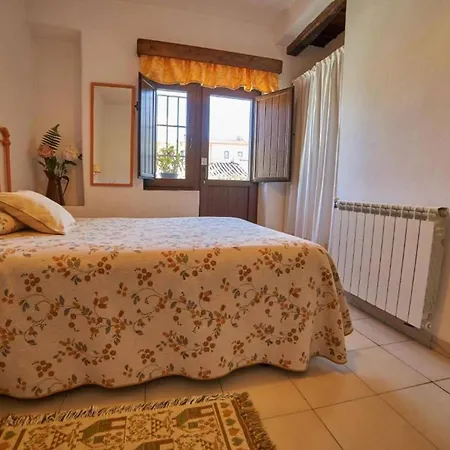 Country house El Tragaluz I